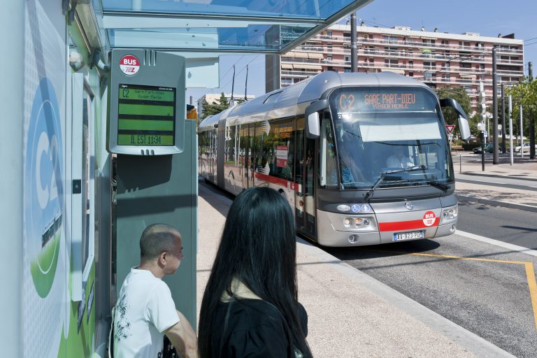 Lyon autobus C2 Visulys