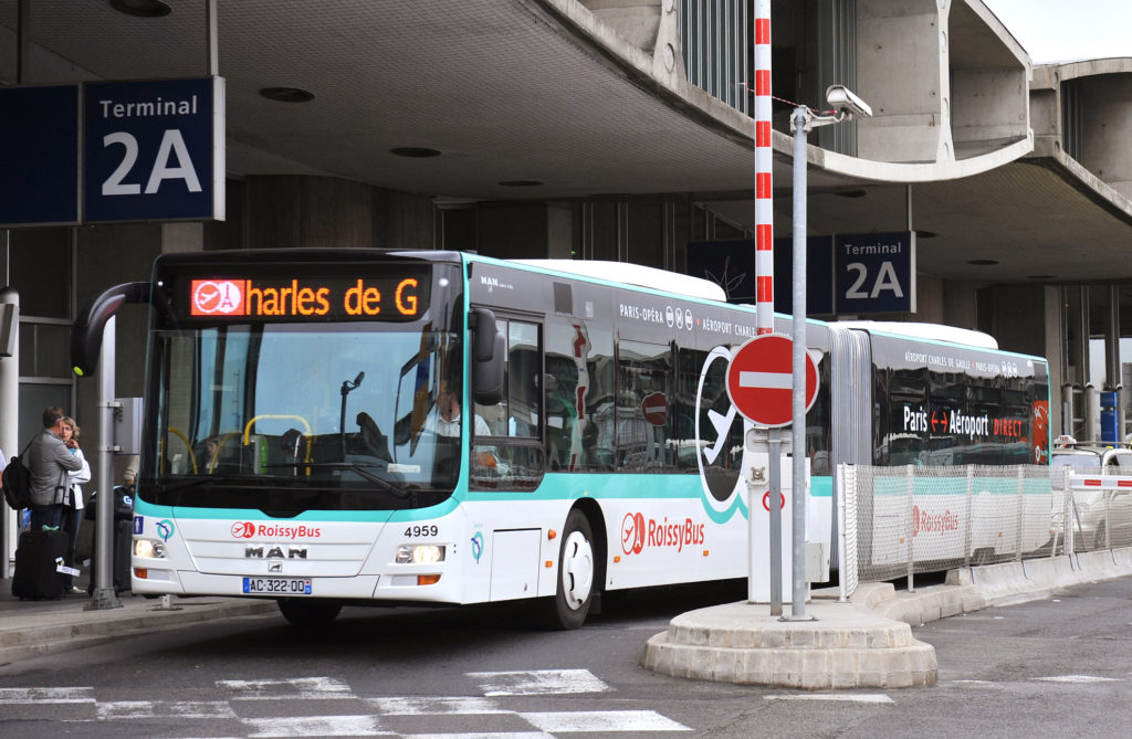 ROISSYBUS NOUVELLE LIVREE A L'AEROPORT TERMINAL 2A
(c) RATP Jean François Mauboussin