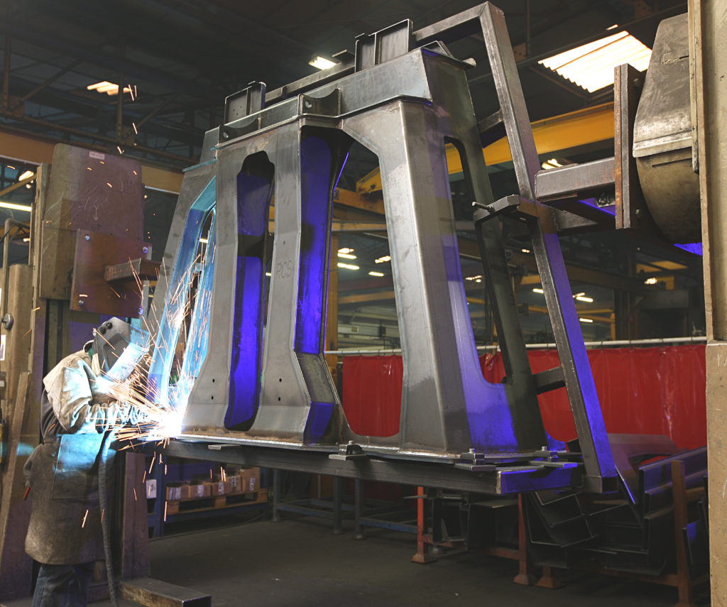 Jefmag Soudure manuelle chassis caisse photo ∏Jefmag