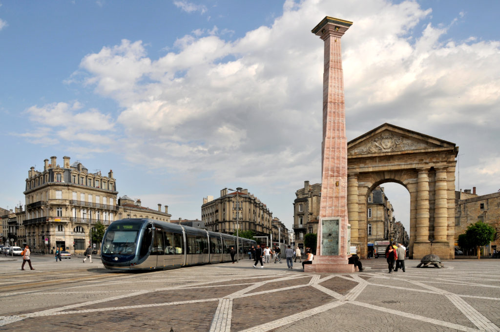 Place de la Victoire Bordeaux tram