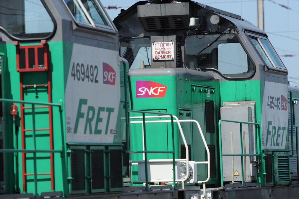 Elisabeth Borne trace les grandes lignes du plan de relance du fret ferroviaire 10 Illustration generique de voie et de trains de fret.