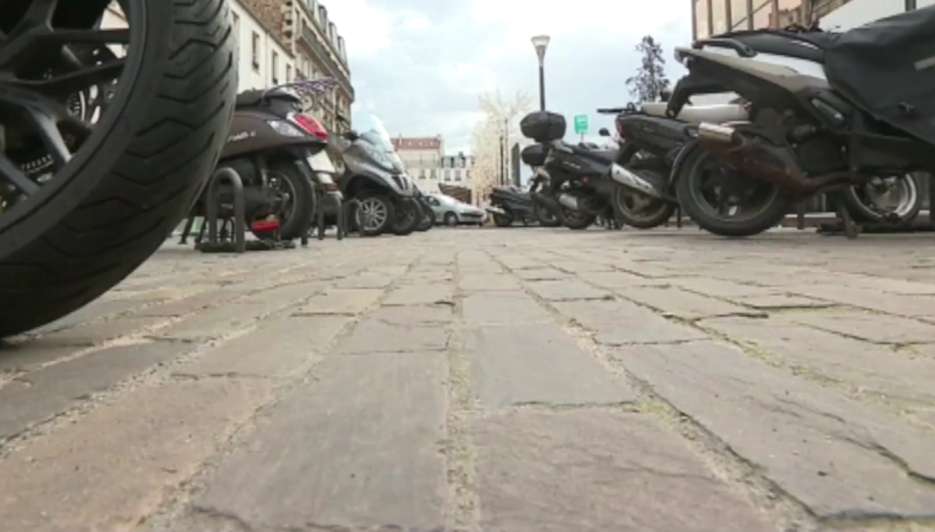 Deux communes lancent le stationnement payant pour les deux roues motorisés 9 vincennes deux roues france3regions