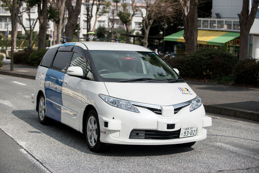 Robots-taxis : la France doit se préparer, alerte Clément Beaune 8 robot taxi véhicule autonome