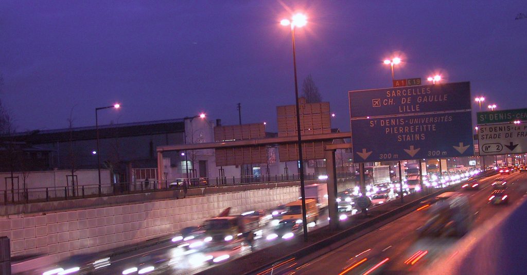01/2001  Saint Denis autoroute A1direction Roissy CDG - 01/01/2001 -  - (c) Recoura / Editions La Vie du Rail - rec-114133 -  BestOFF = Non