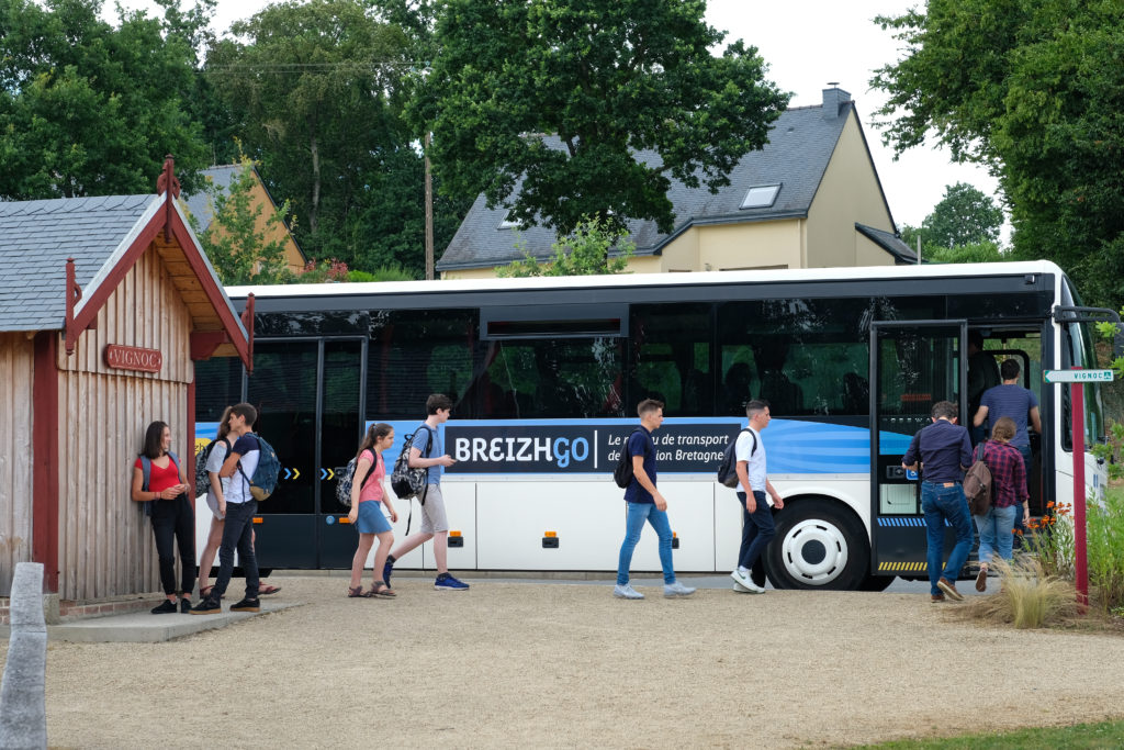 Car BreizhGO, arrêt à Vignoc - Le Pont