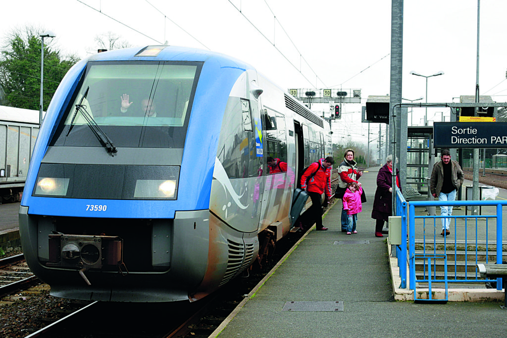 La CFTA, filiale 
de Transdev, 
exploite les lignes 
Carhaix - Guingamp 
et Guingamp - Paimpol pour le compte 
de la SNCF.