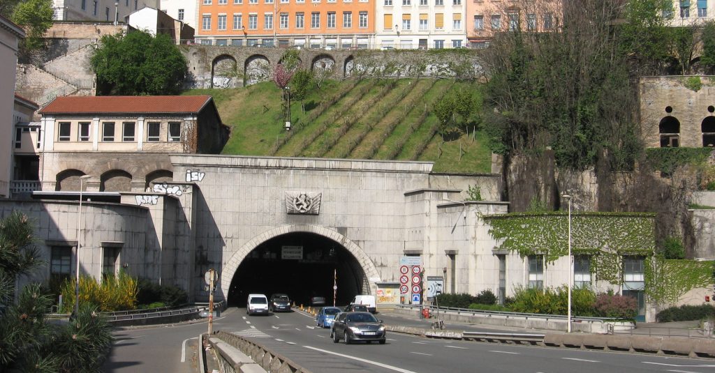 lyon tunnel de la croix rousse c michiel1972 e1703701262512