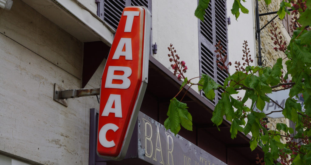 carotte tabac gencay c danielclauzier e1562676670193