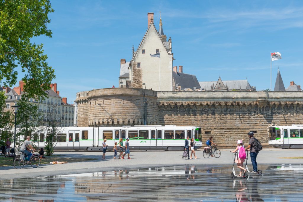 transports à nantes