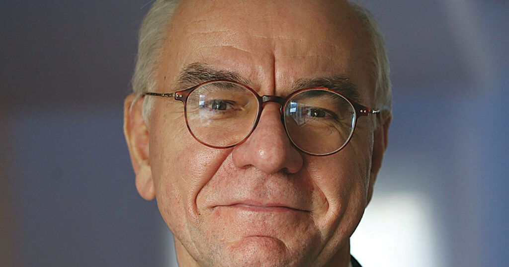 Michel Quidort élu président de la Fnaut 2 Michel Quidort (FNAUT) est élu président de la Fédération Européenne des Voyageurs.