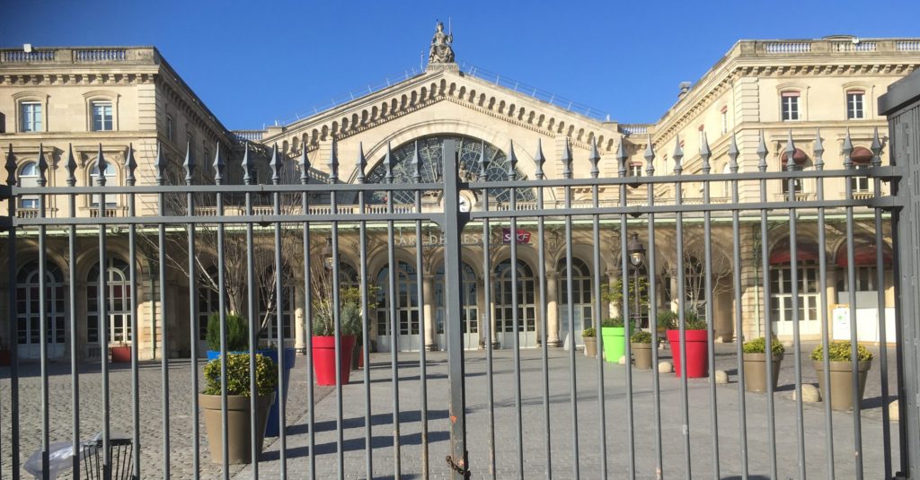 Port du masque obligatoire et limitation du nombre de voyageurs dans les transports publics 2 img 1800 scaled e1588145363383