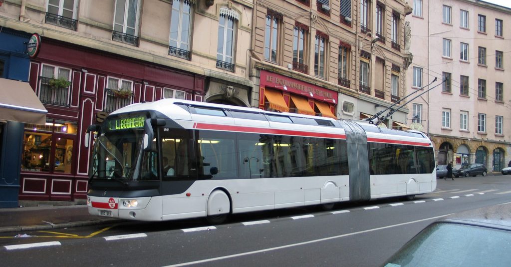 Le Sytral lance un nouvel appel d'offres pour des trolleybus IMC 10 trolleybus Irisbus Cristalis Lyon