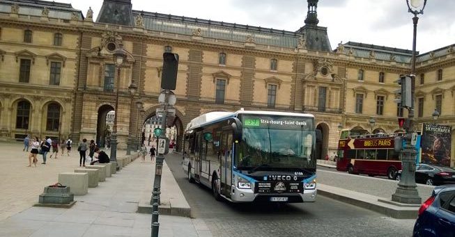 Iveco bus Paris