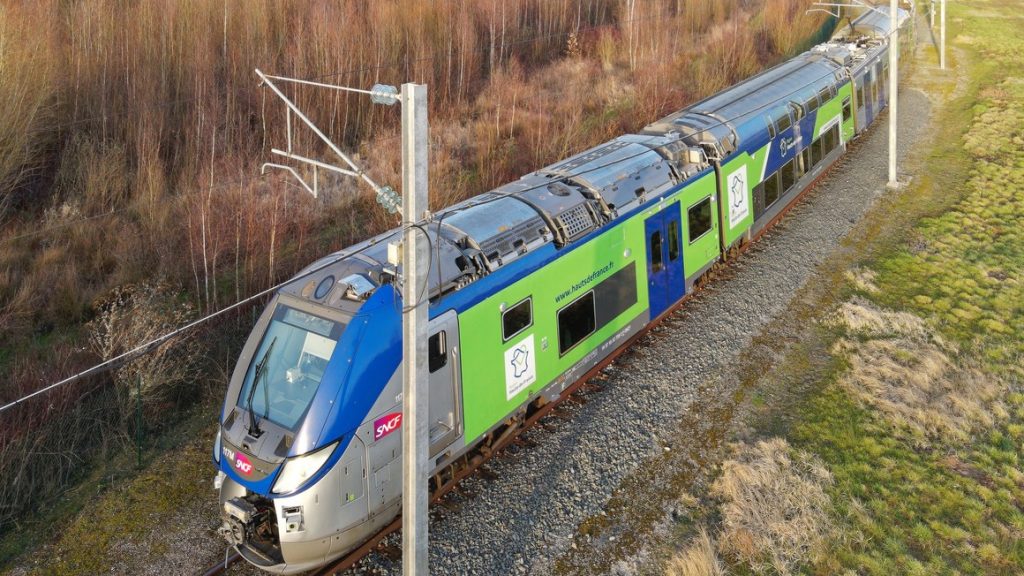 Le Regio 2N autonome aux essais sur le réseau ferré national 4 Train Autonome 117M. Alstom Crespin.