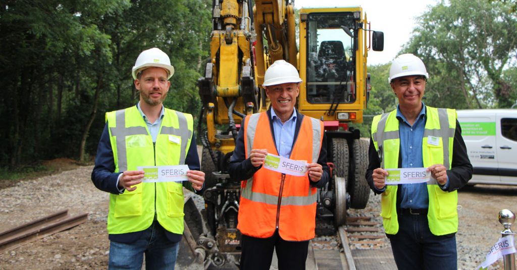 Une voie pour la formation aux pelles rail-route en Ile-de-France 8 Inauguration de la voie ferrée Manuteo