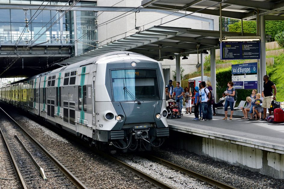 RER A MI09 Val Europe