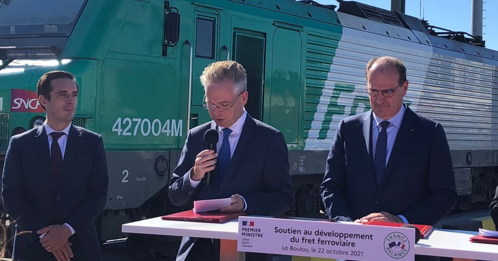 50 millions d'euros de plus pour améliorer localement la situation du fret ferroviaire 5 Jean Castex sur le terminal ferroviaire du Boulou le 22 octobre