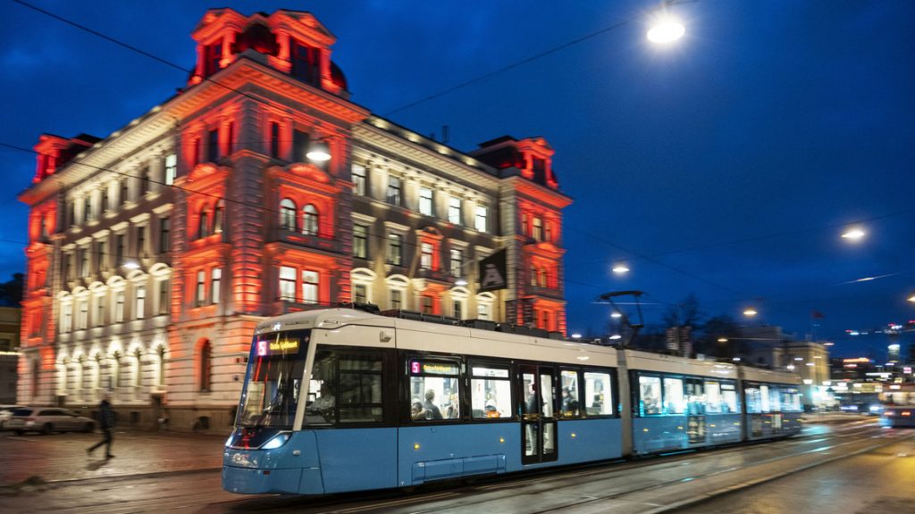 alstom m33 tram