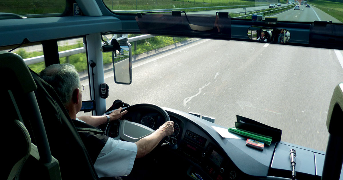 conducteur bus car