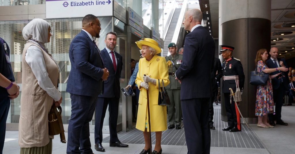 TfL Image - HM Queen Elizabeth II and HRH Prince Edward Earl of Wessex visit Paddington Elizabeth line station