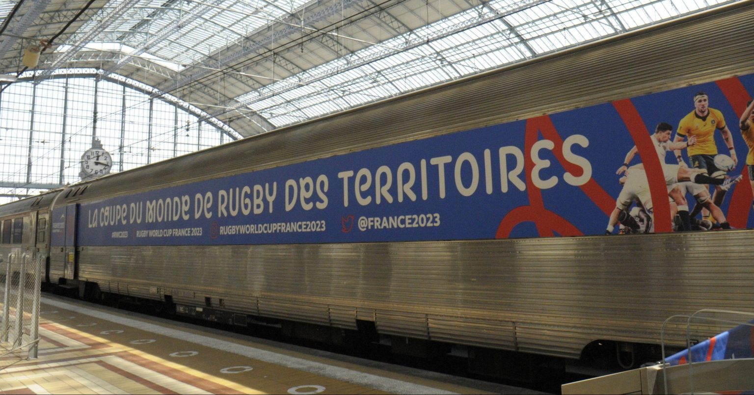 Le train du rugby en tournée en France Ville, Rail et Transports