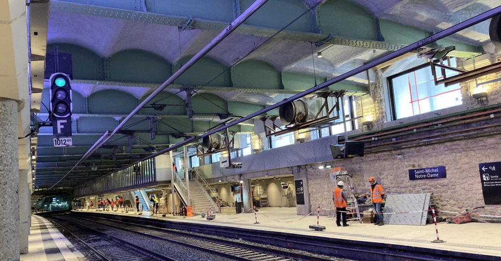 Gare Paris Saint Michel Notre Dame