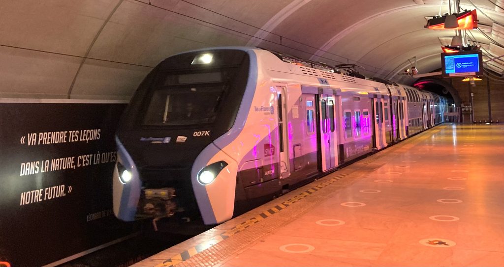 Le RER Nouvelle Génération entre en service en Ile-de-France avec deux ...