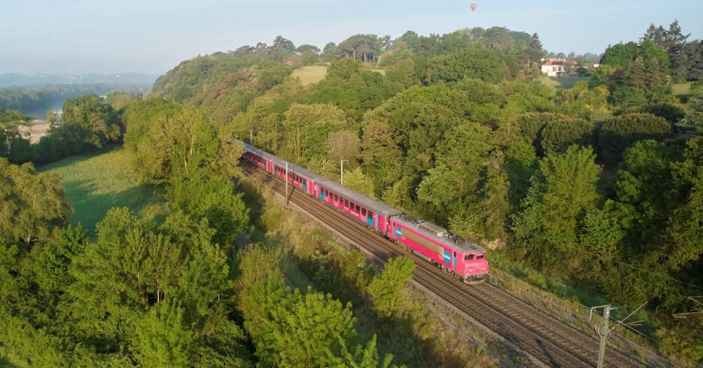 Un train à bas prix Ouigo dessert désormais -à vitesse classique- Rennes 6 OUIGO classique