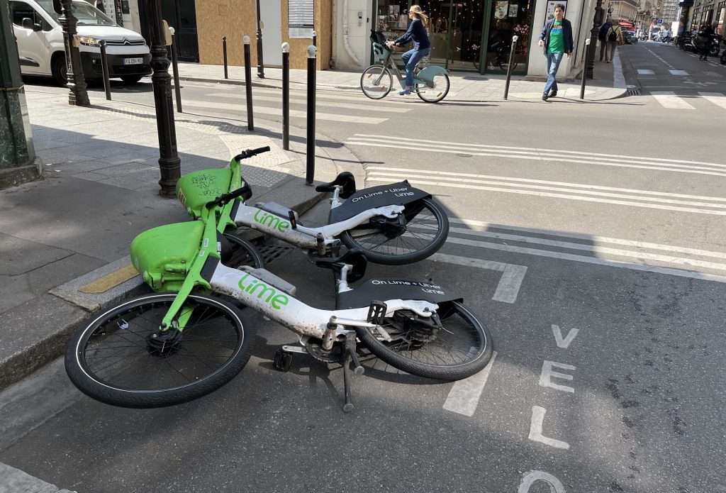 velo free floating scaled e1749638240432
