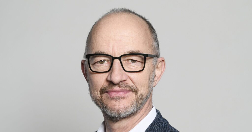 SGP: Jean-François Monteils défend son bilan devant les sénateurs pour un nouveau mandat 3 Portrait de Jean Francois Monteils Patrick Gaillardin scaled e1772036828406