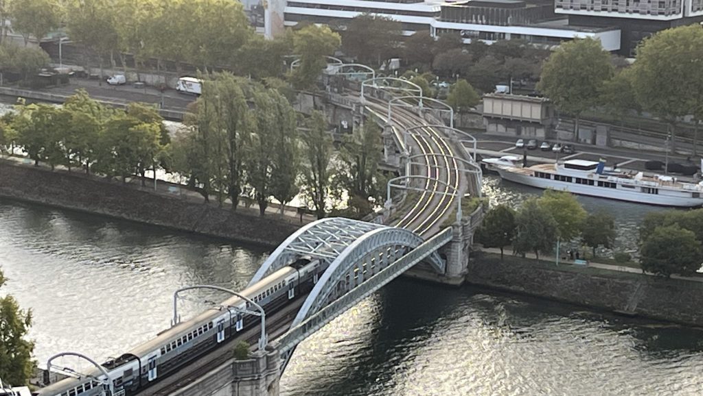 RER C Ile de France scaled e1758723444200
