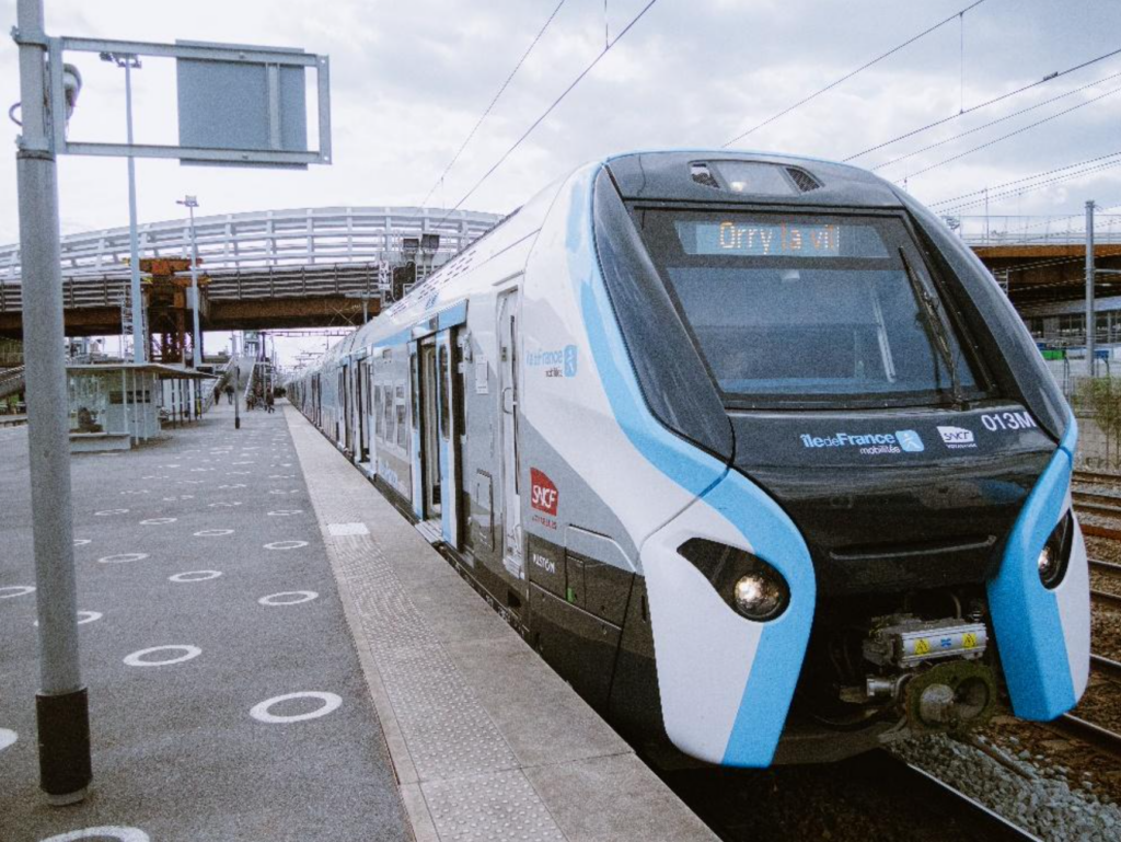 Les RER NG entrent en service entre Goussainville et Melun 6 RERE NG sur ligne Goussainville Melun