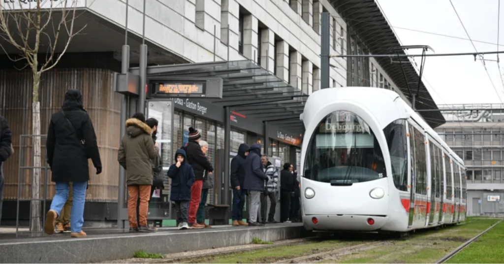Le tram T6 prolongé à Lyon 9 Tram T6 à Lyon