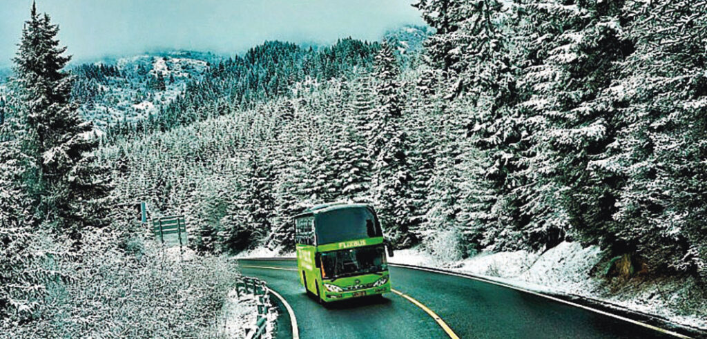 Un car de Flixbusdesservant des stations
de ski françaises.