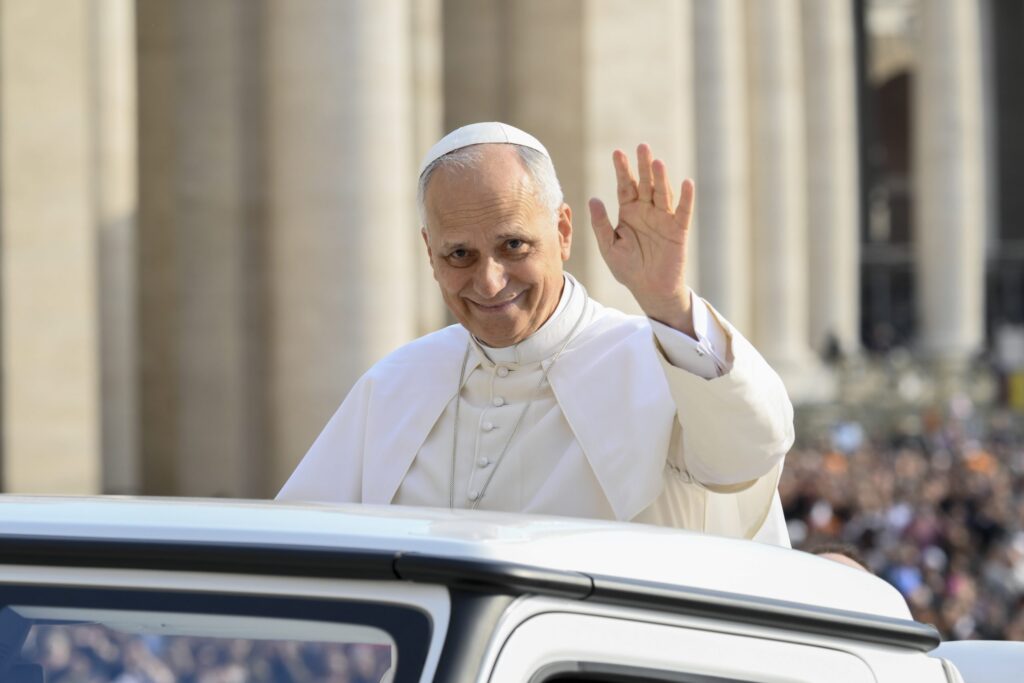Un dispositif de transport exceptionnel pour la visite du pape 3 Catholicpressphoto CTH534512 scaled 1