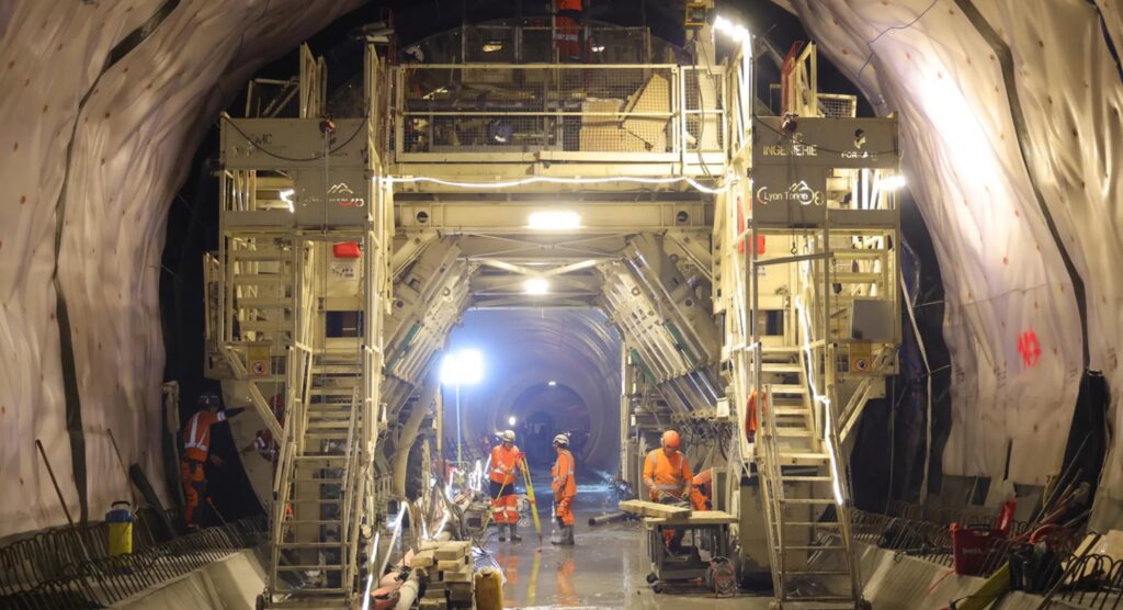 Les promoteurs du Lyon-Turin plaident pour la réalisation rapide des accès français au tunnel 1 Chantier Lyon Turin Credit TELT