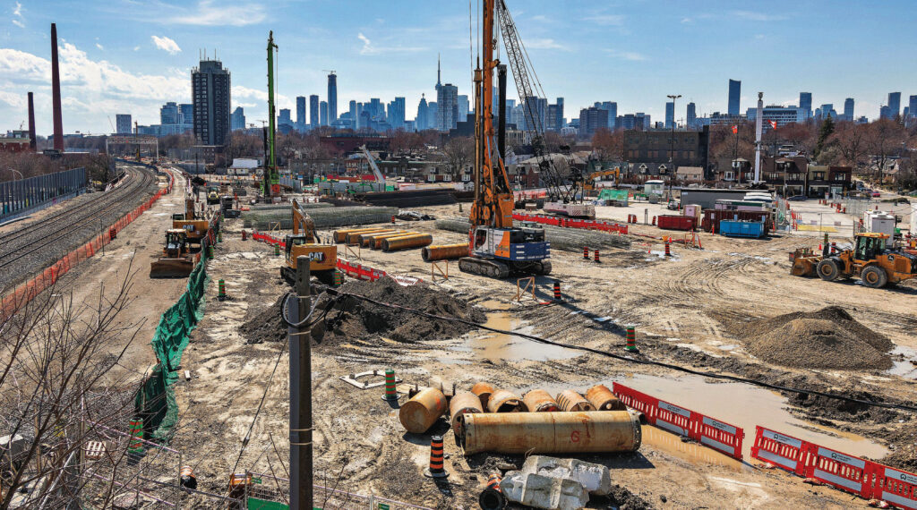 Vue du chantier de laligne Ontario à la station
Gerrard.