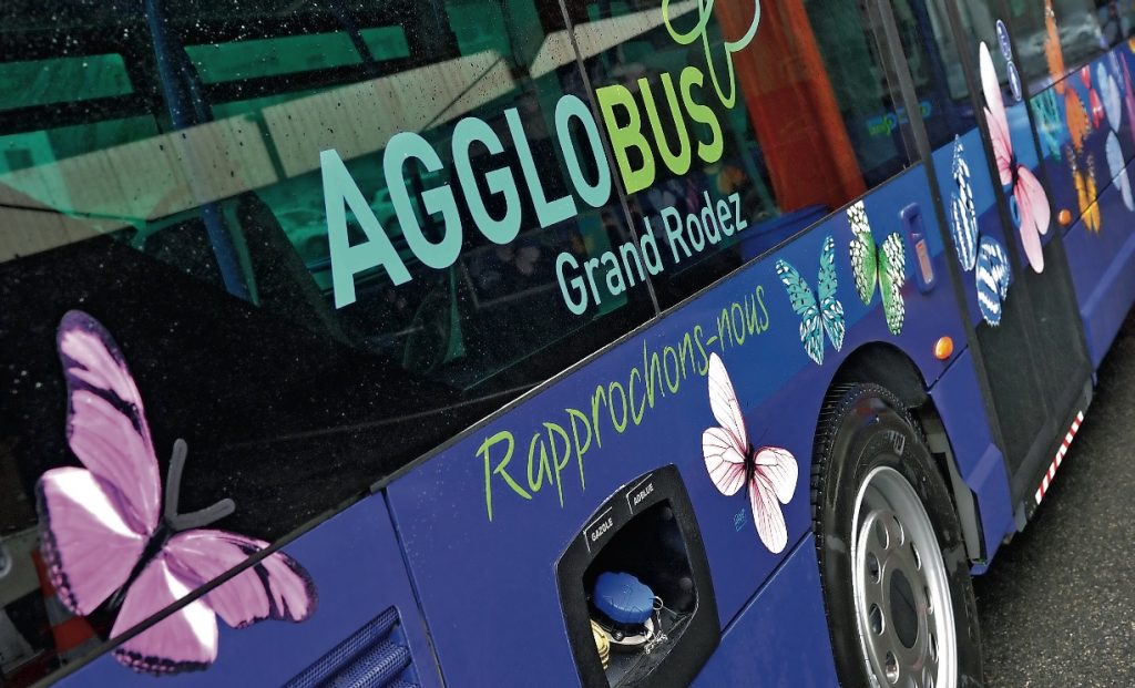 AGGLOBUS004